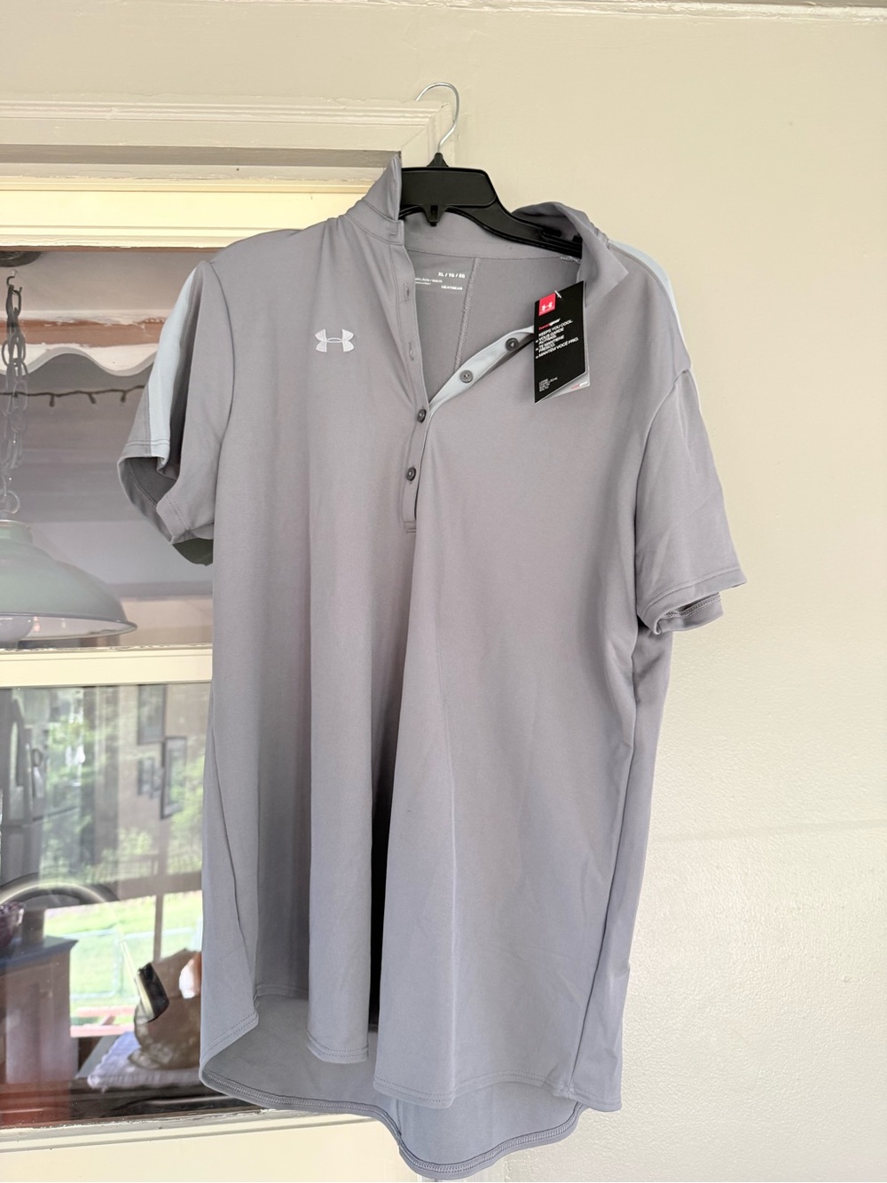 Under Armour Men’s Light Gray Short-Sleeve Polo